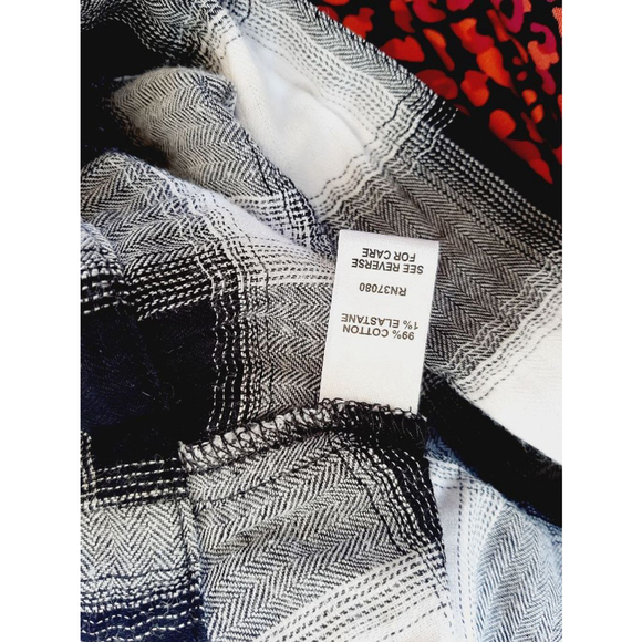 Women's Cato Black and White Plaid cropped Flannel Shirt Size 22W - Picture 4 of 4